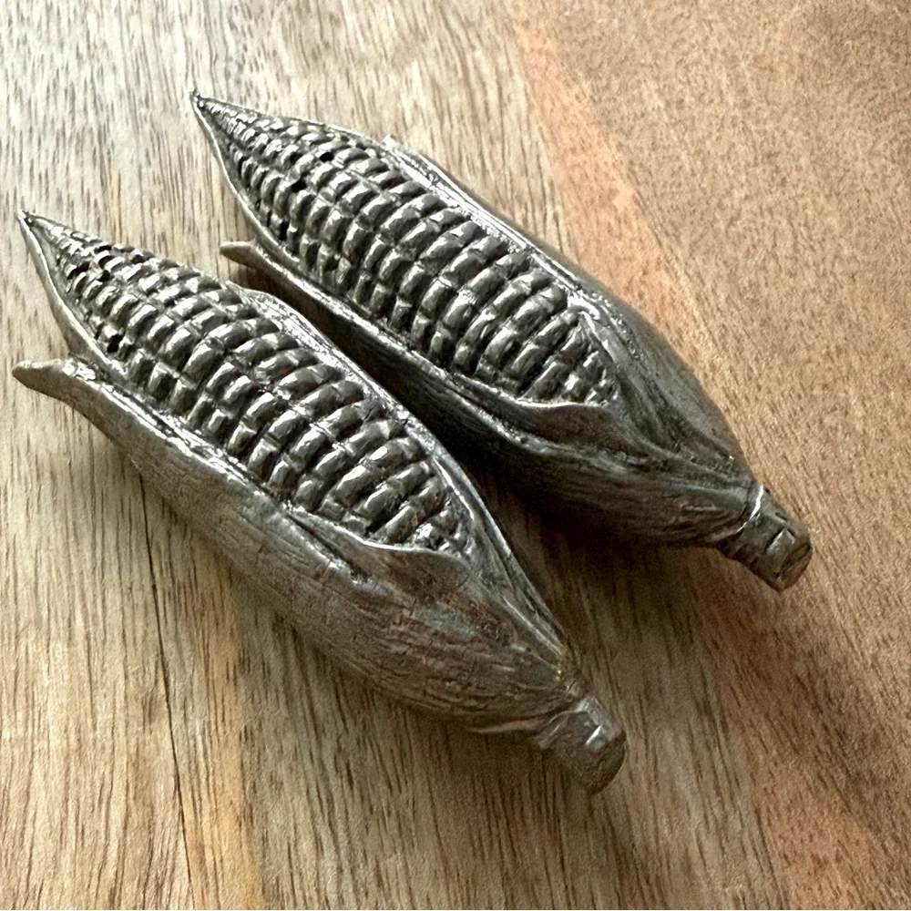 Silver Corn-Shaped Pewter Salt and Pepper Set